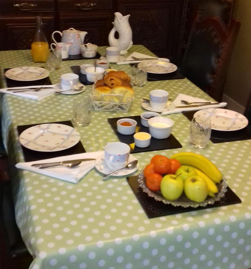 Bed and Breakfast The House Of Lavender Queaux Exterior foto